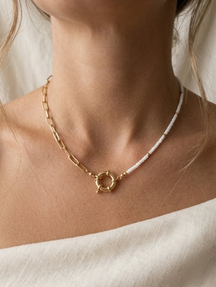 COLLIER